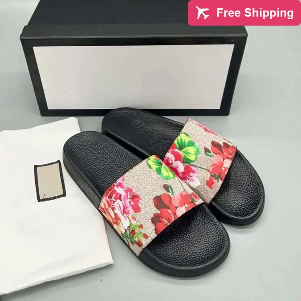 gucci gg Вы Pantofole di moda donne designer di lusso sandalo lady slides cunebows framine pantofole estate per marchi da donna dearfoam gomma spiaggia rosa nero ggitys trqc