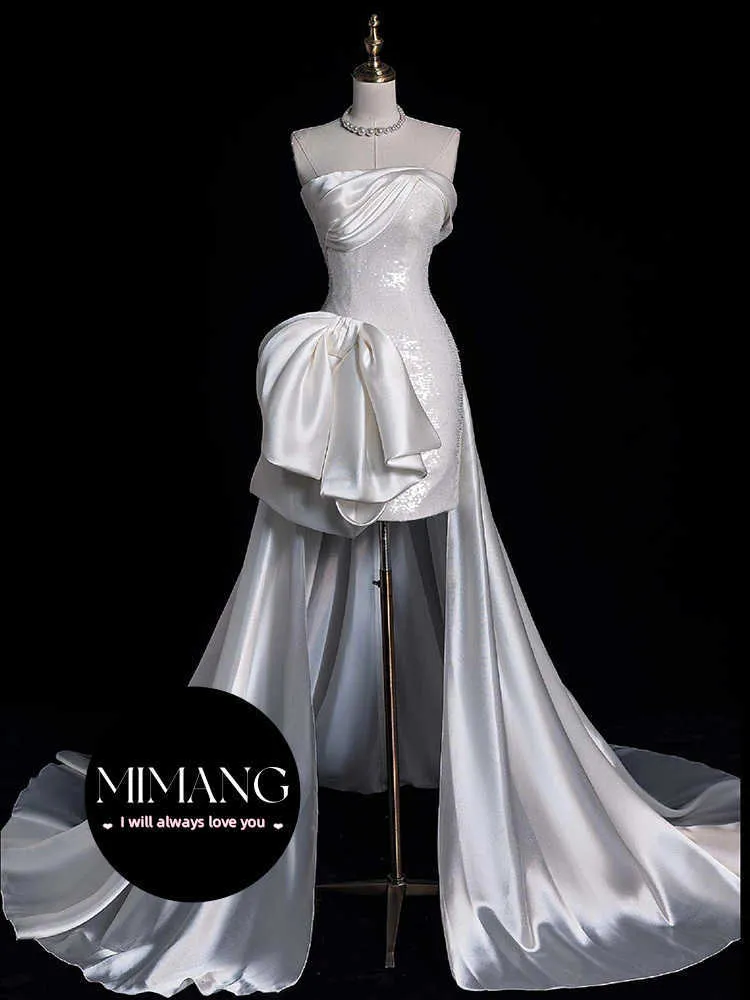 Designer Satin Light Wedding Dress 2024 Nuova sposa Abito di paillettes di fascia alta serata senza spalline