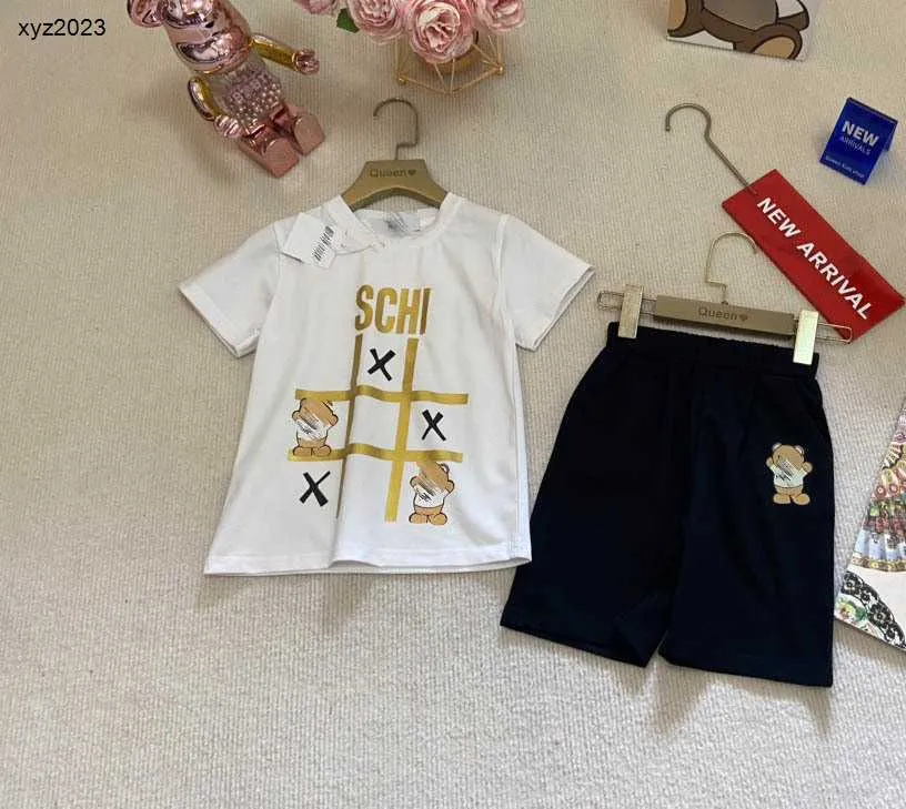 Fashion Baby Tracksuits Summer Boys Set Kids Designer Clothes Taille de 100-150 cm T-shirt imprimé et short imprimé 24mai