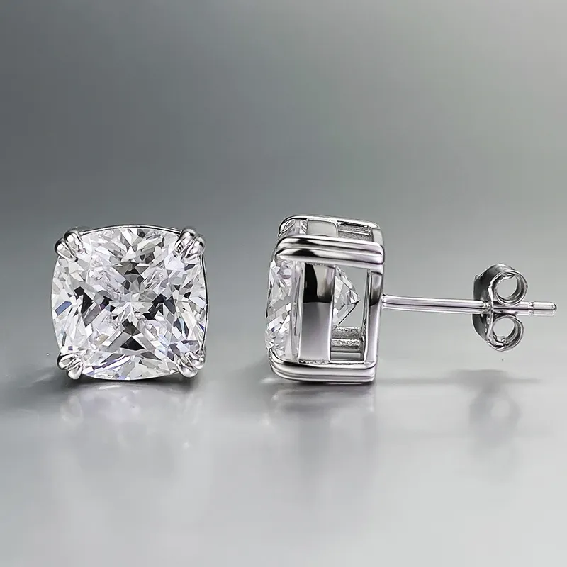 2024 Choucong Brand Stud -oorbellen Luxe sieraden Real 100% 925 Sterling zilveren kussenvorm 9 mm Wit Moissanite Diamond Gemstones Party Women Wedding Earring Geschenk