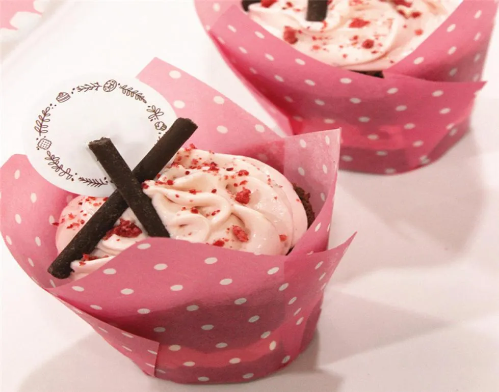 Tulip Muffin Wraps mit Punkten Papiercupcake -Liner für Hochzeitsfeier Patty Cases Backwerkzeuge Cup Cake Liner2167416