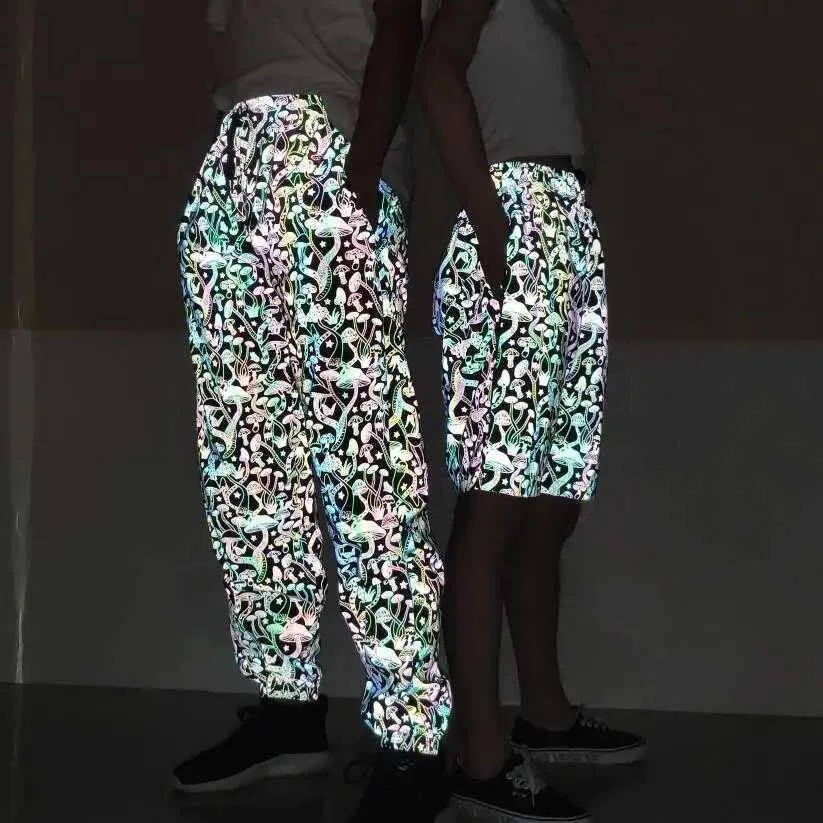 メンズパンツホログラフィックユニセックスレディスリフレクティブレイブマッシュルームパターンパンツ輝くカラフルなハラジュクヒップホップダンス蛍光パンツル2405
