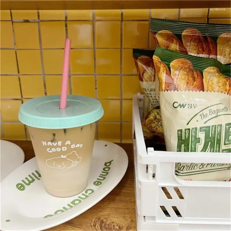 Tassen Stroh Cup wiederverwendbares BPA kostenlos für Kaffeesaft Milk Tee Koreanischer Großhandel Taza Kids Wasserflasche mit Deckel tragbar süß