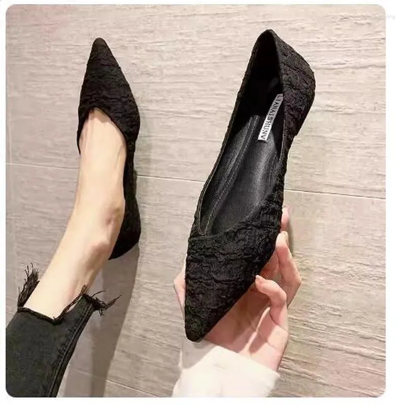 Chaussures décontractées plus taille 31-46 Femmes Flats Slip on Flat Couleur solide Femme Boat Board Black Tissu paillettes Dames Ballet