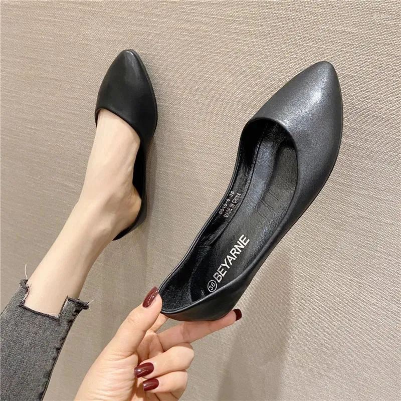Casual Shoes Women Candy Color Ballet FlatsSolid Wedding Woman Flats Patent Läder Slip On Zapatos Mujer Ladies Boat
