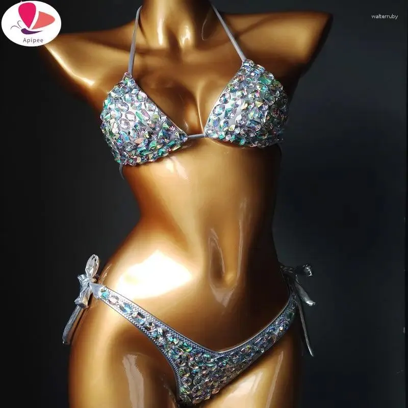 Kadın Mayo Lüks Elmas Biquinis 2024 Seksi Kristal Bikinis Kadın Rhinestone Push Up Myway Kadın Gece Kulübü Giyim