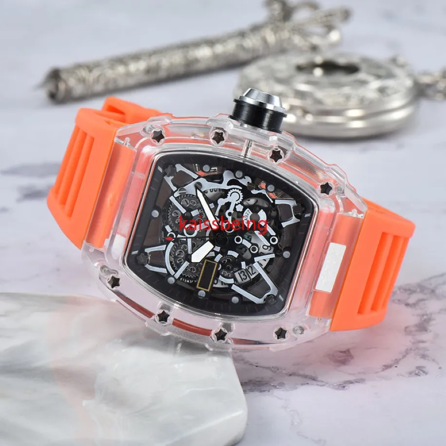 2022 Transparent de style inférieur Diamond Watch Top Luxury Watch Woard Women's Quartz Automatic Watch DZ Male Clock Law 246X