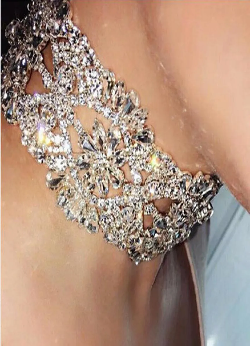 Bling Crystal Bridal Schmuckset Silberschild Halskette Diamantohrringe Hochzeit Schmucksets für Braut Frauen Accessoires3428426