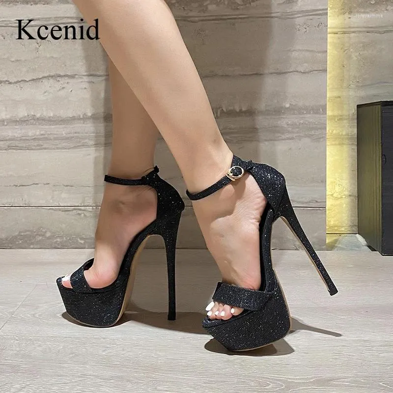 Chaussures habillées Kcenid 2024 Fashion Summer Plateforme serpentine Femmes Sandales Super High Heel Backle Tone ouverte Sexy Party Pole Dance