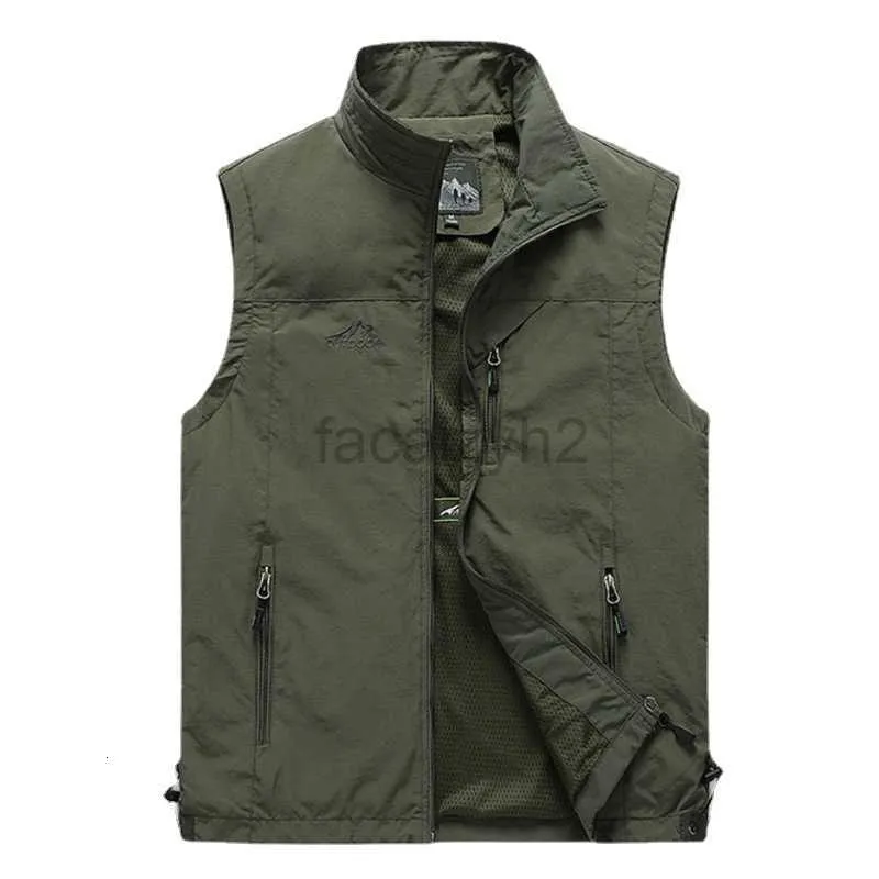 Men's plus size Outerwear & Coats Spring and autumn new men's outdoor multifunctional men's Vest leisure vest coat men