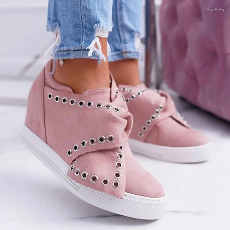 Fitnessskor Shujin Casual Flat Plus Size 43 Women Sneakers Ladies Suede Bow Tie Slip On Vulcanized Female Footwear