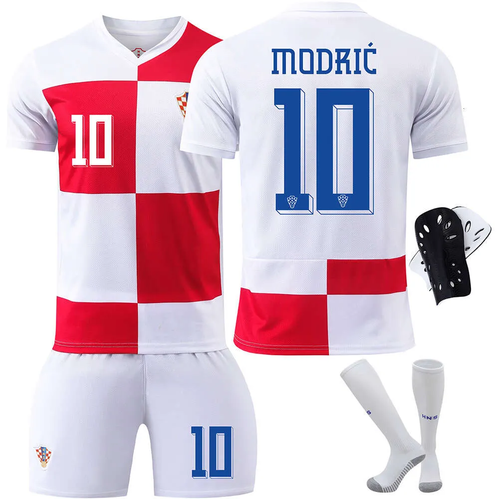 Soccer Set/Tracksuits Mens Tracksuits 2024 Kroatien Home Football Jersey Storlek 10 Modric Cup Jersey Mens and Childrens Set version