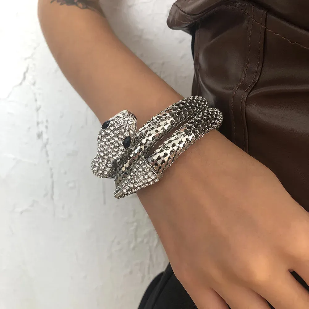 Gold Snake Spiral Bangle Creative Punk Retro Club Bracelet