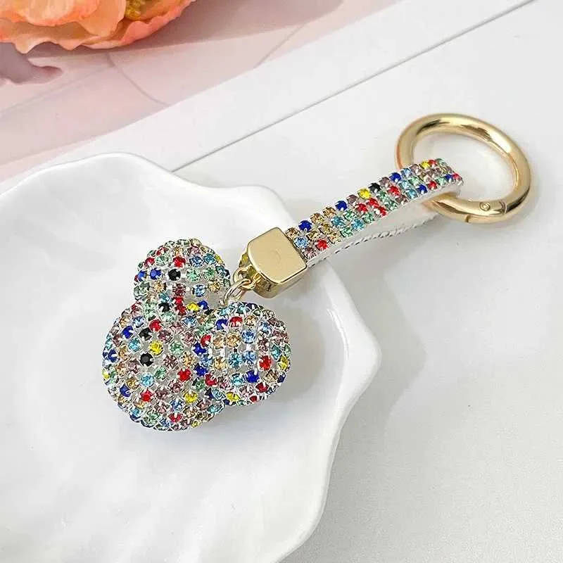 Keychains Lanyards Exquisite Glitter Cute Keychain Car Key Ring Bag Pendant Keyfob Women Girlfriend Keyring Gift Rhinestone Jewelry Accessories J240509