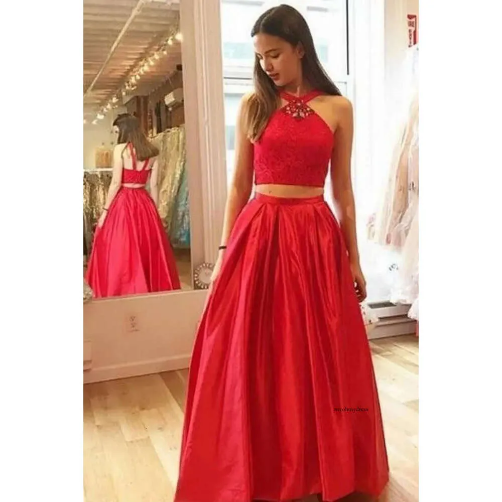 New Red Halter A-Line ثنائية القطع PROM 2019 براقة من الدانتيل الكلي أكمام الطابق طول الفساتين السهرة رخيصة الحزب ارتداء M60 0510