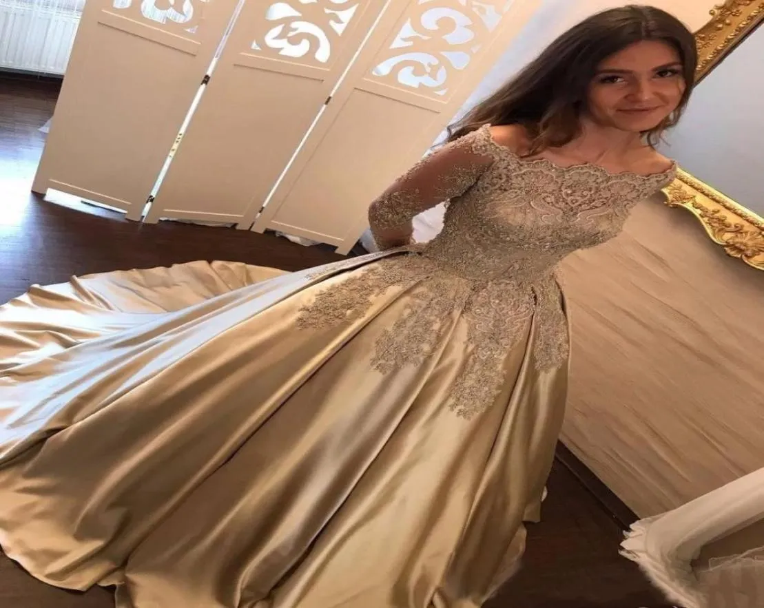 Новое платье с золотым мячом 2019 года Quinceanera платья с плеча с длинными рукавами