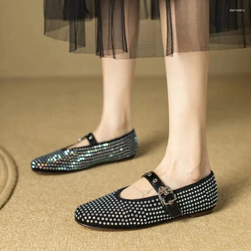 Casual Shoes 2024 European American Flat Rhinestone Rivet Hollow Spring Autumn Single Women's One Line Belt Buckle Plus Size