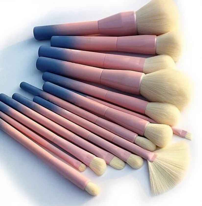 14pcs Broussages de maquillage Set Gradient Color Cosmetic Foundation Foundation EyeSheliner Brush Kits Make Up Brush Tool5013247