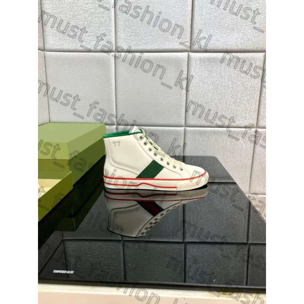 Tennis 1977 Canvas Casual Cucci Cap femme chaussure Luxury Mens Choe Designer Green Red Web Stripe Rubber Sole Coton Coton Low Cucci Top Sneaker 677