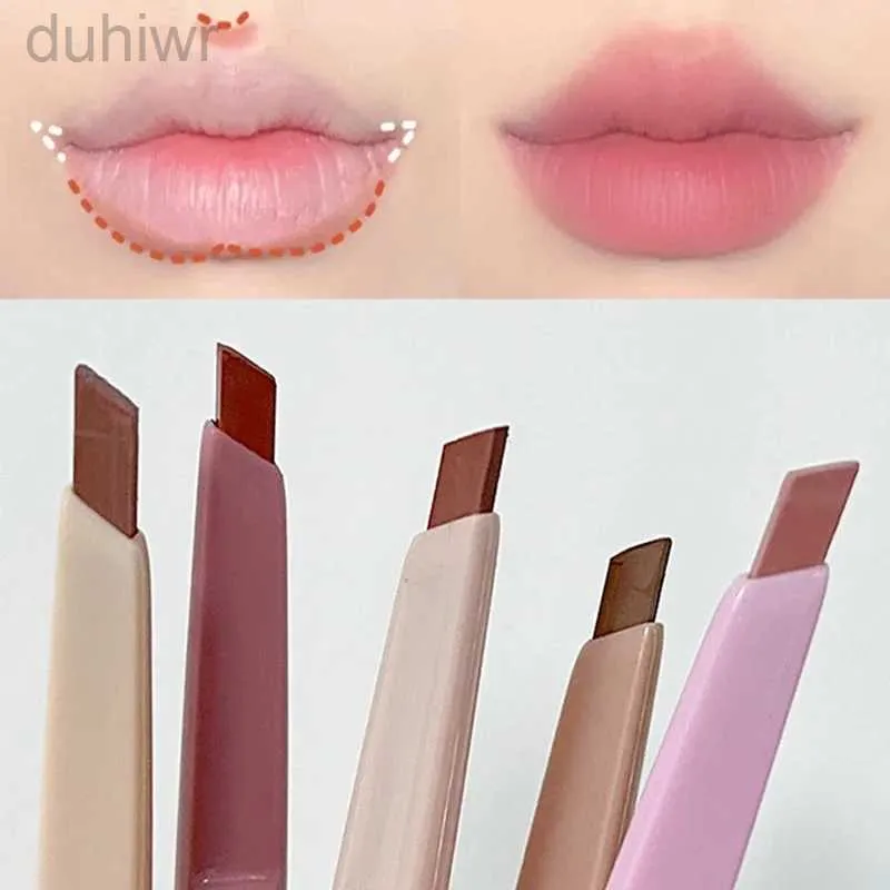 Lip Ołówki 3D aksamitne matowe ołówek do ust Lip Lipstick Pen Wodoodporny szklanki szklanki gołego brązowego czerwony błyszczyk makijaż D240510