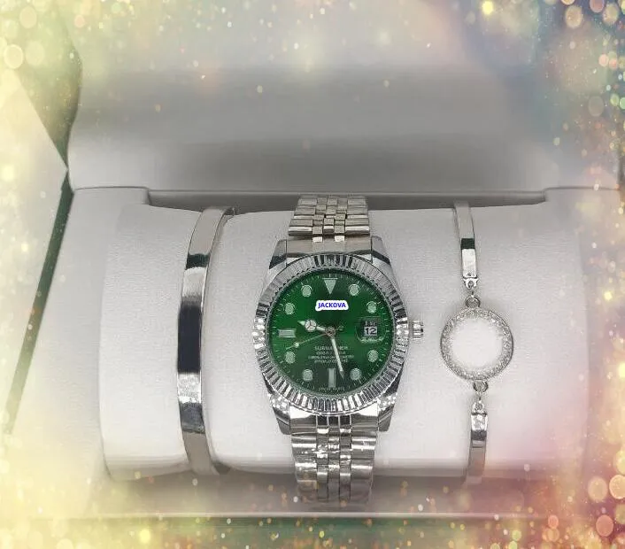 Super valeur cadeaux Men Designer Watch Date HEURE