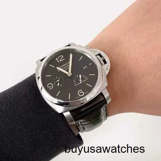 Funktionales Handgelenk Uhr Panerai Herren Luminor 1950 Serie 44 mm Durchmesser Automatische mechanische Kalender Uhr PAM00321 Stahlstahl -Zeitzonen -Leistungsreserveanzeige