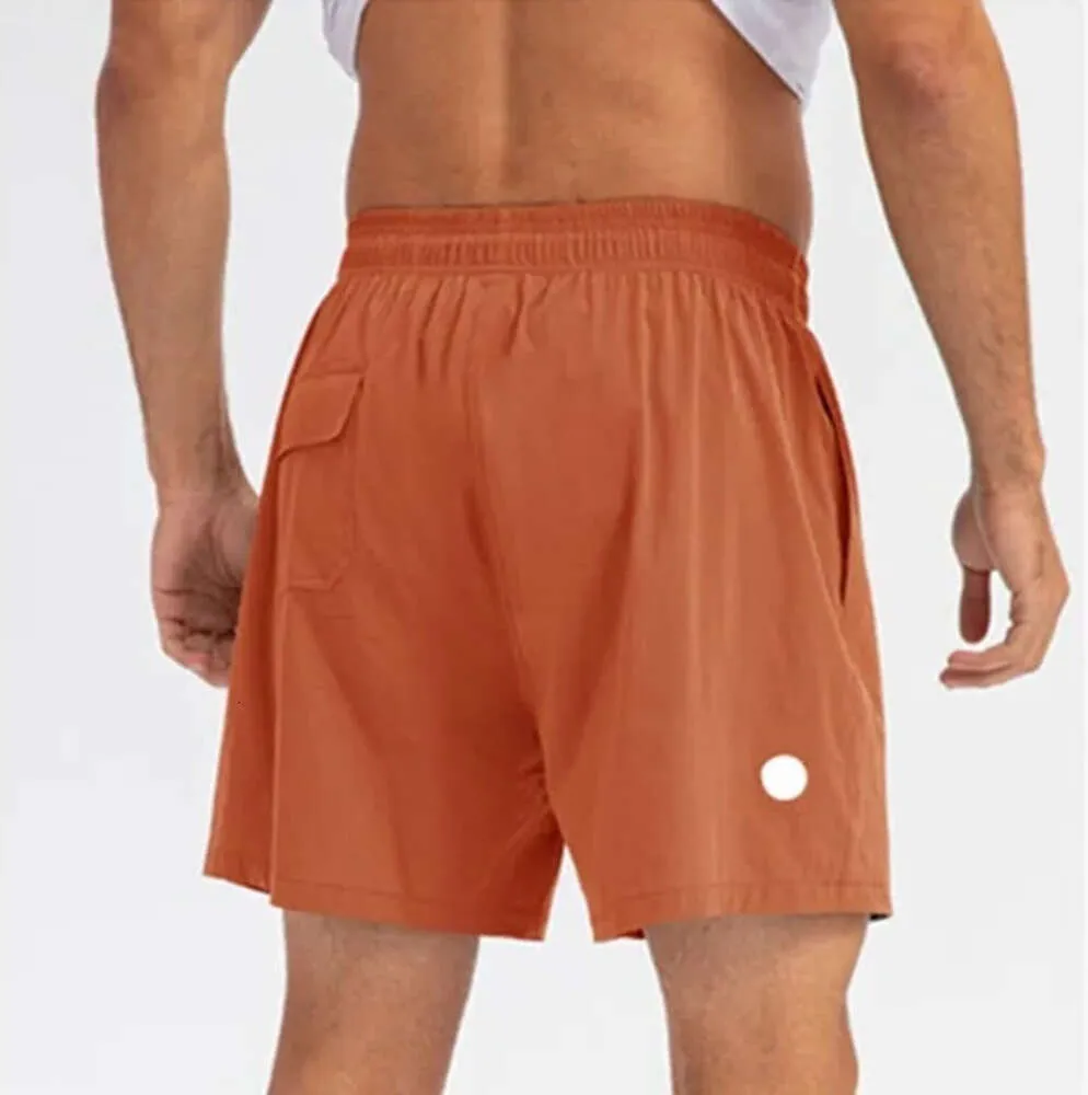 2024 Men Yoga Sports Sports Короткие быстрые сухие шорты с задним карманным мобильным телефоном. Случайный запуск Lululy Lemenly Gym Jogger Pant 5582ess