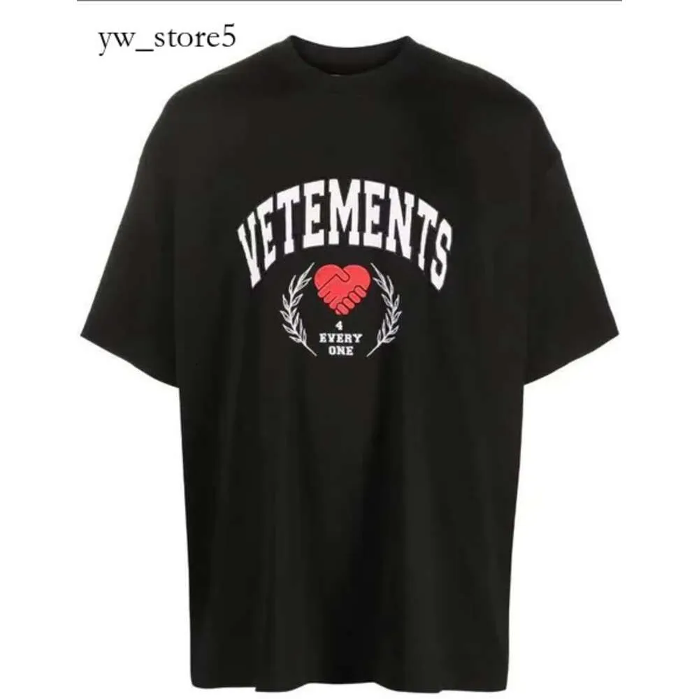 Vetements T -Shirt Herren T -Shirts für Men Shirts Designer Sweatshirt Cotton Kurzarm hochwertige Luxusmarke T -Shirt Graphic Tee Designer Top Vetement C5ee
