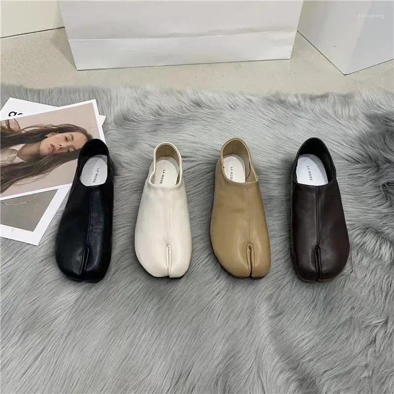 Casual schoenen schapenvacht flats mocassins ronde split teen ondiepe luie slip op muilezels lederen zachte loafers tabi ninja vrouwen gezellig