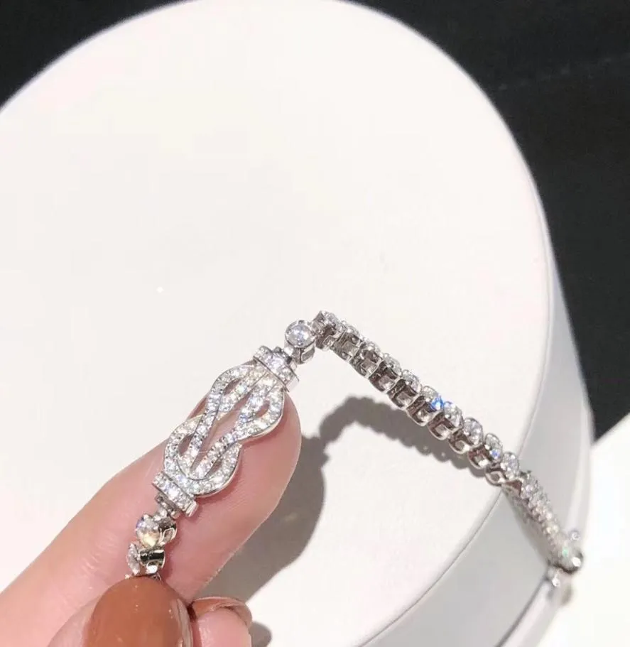 2020 Nuovo braccialetto con cerniera piena di bracciale diamantato Fashion Highend Hightend 925 Sterling Sterling Superior Quality2436137