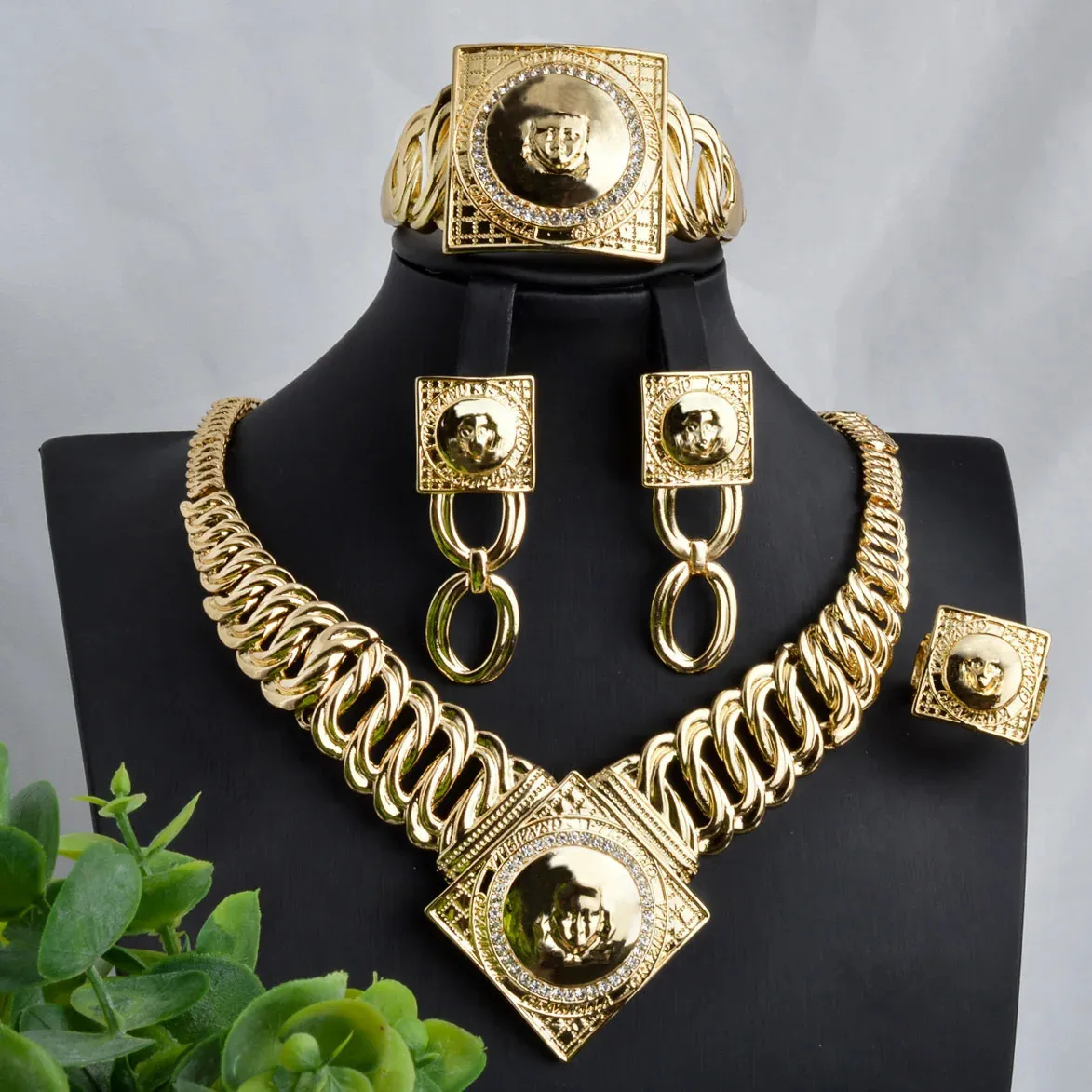 18K Jewelry Sets for Women Gold Color African Dubai Jewellery Necklace Bracelet Earrings Ring Wedding Party Lady Gift 240510