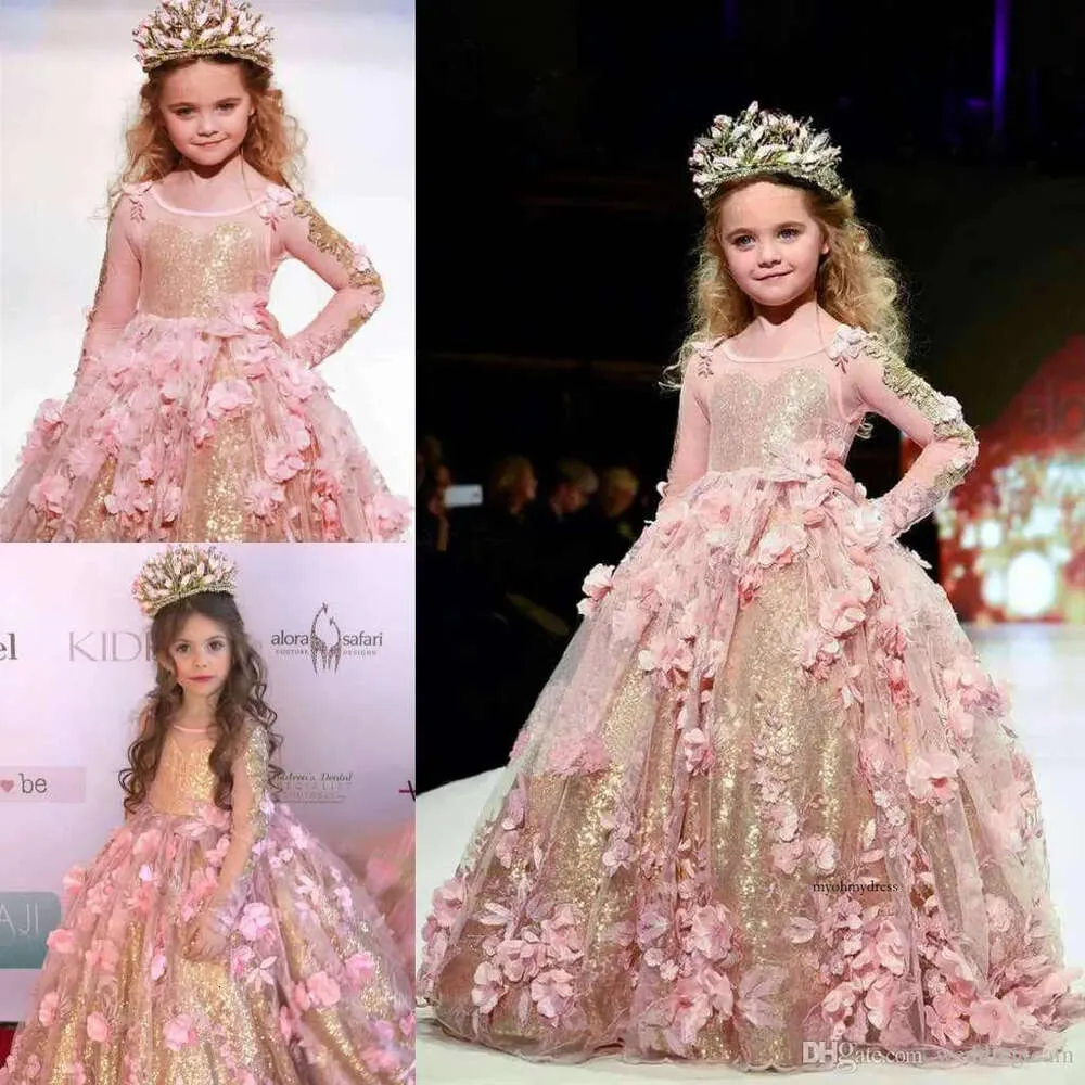 Robes de robe de bal à paillettes en or Robes de concours de concours longs manches pour tout-petit robe fleur de fille longueur 3D Appliques de première communion M2 0510