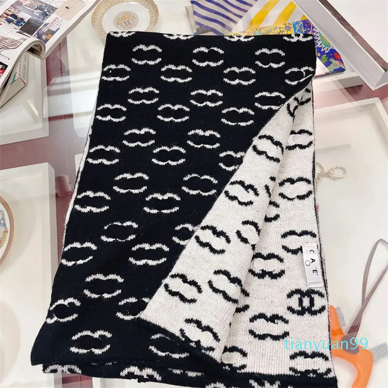 Hiver 100% Cashmere Swinet Tricoted Luxury Design Four Brand Pashmina Girl Love Gift Accessories Fabric Swarves Taille 30x180cm