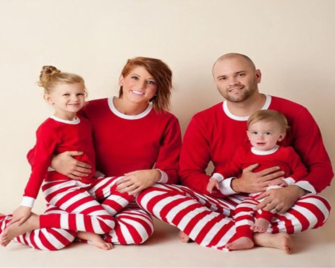 Aile Eşleştirme Giysileri Seti Yetişkin Kadın Çocuklar Placwear Nightwear Aile Eşleşen Noel Pijamaları Set Kıyafetleri Aile Giysileri6400565