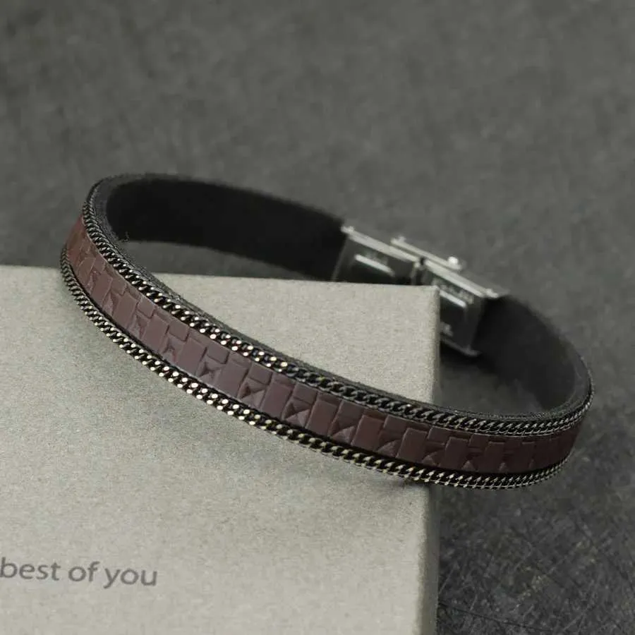 Charm Bracelets New Genuine Leather Bracelet For Men Stainless Steel Detachable Buckle Wrap Bangle Leisure Accessories Gifts For Him Pulseria Y240510