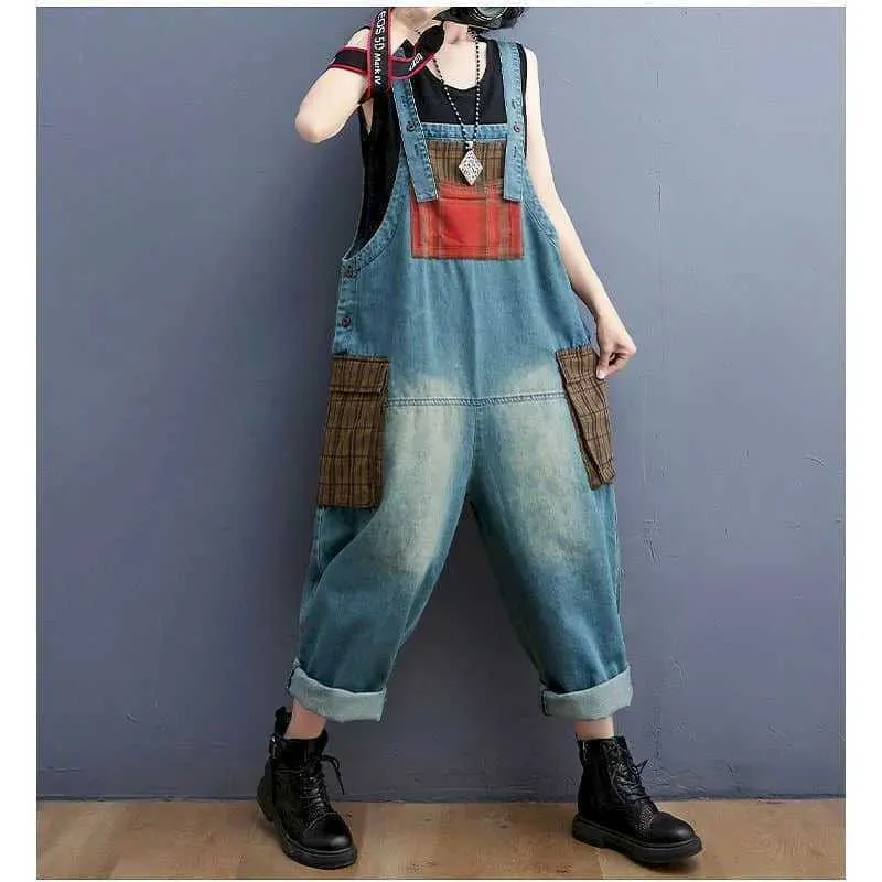 Jumpsuits femeninos Jumpsuits de mezclilla para mujeres Patchwork Estilo de estilo coreano One Piece One Piece Mujeres Rompers Casual Vintage Playsuits Pantalones rectos Y240510