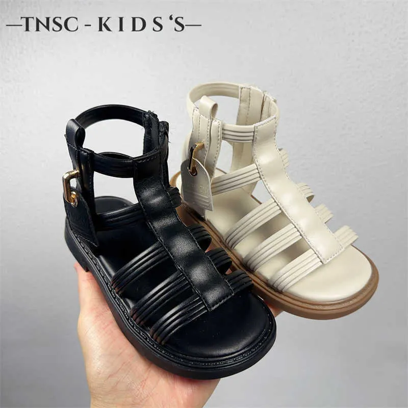 Sandals Chaussures pour enfants 2024 Été Nouvelles filles édition coréenne Princesse Fashionable d'âge moyen Roman H240510