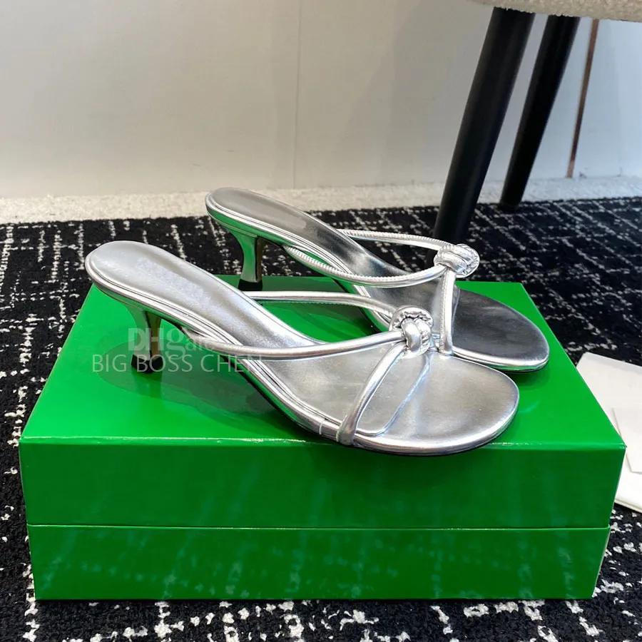 Luxury Designer Kitten Heels Strappy Sandals Low Heel Gold Silver And Pink Low Heels For Womens Office Shoes With Box 4.5cm And 8.75cm Heel Options From Bigbosschen 68.95 In Bulk DHgate.Com