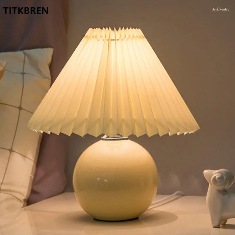 Lampade da tavolo Ceramica in legno Rattan Vintage Ins fai -da -te per camera da letto Lighting Soggiorno Casa Deco Creative Lampada