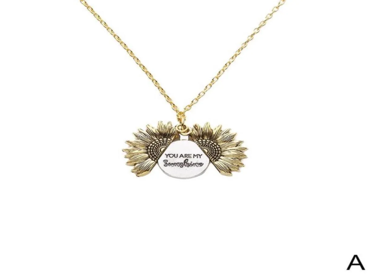 Vente chaude Collier de pendentif médaillon ouvert Vous êtes mon lettrage de soleil Beau collier pour femmes accessoires de bijoux Cadeaux5249932