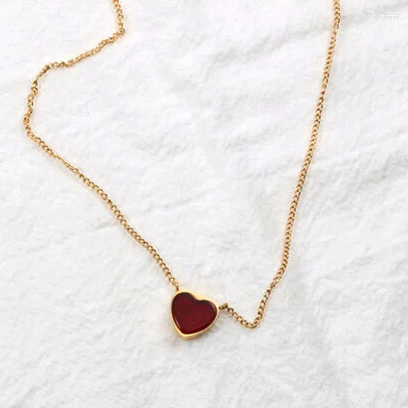 Collane con ciondolo Collana con cuore in corniola rossa per donna Acciaio inossidabile Pietra naturale Semplice tendenza minimalista_voghion.com