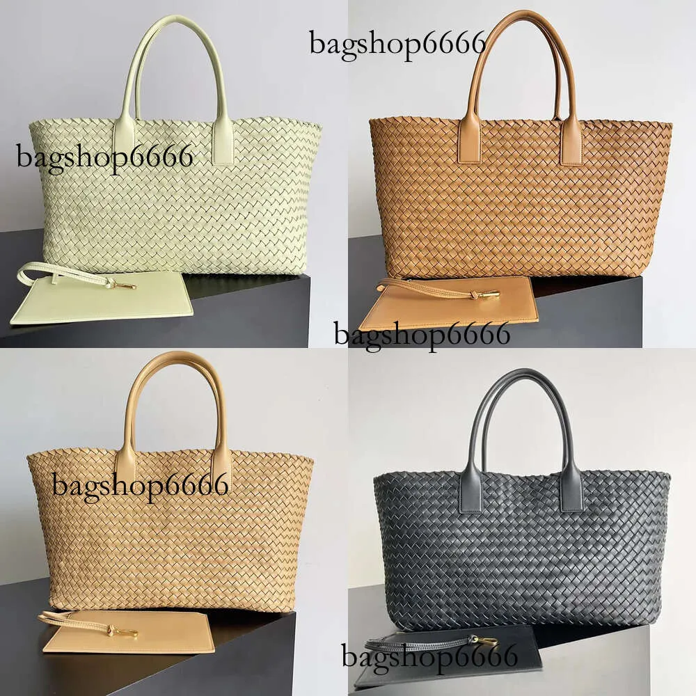 Familie B Weave Hop-Tasche 8-Zeilen-Originalleder Neu gewebtes Frauen tragbarer Einzelschulter Original Edition Ag