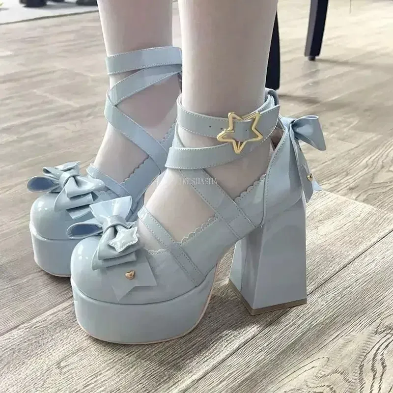 2024 süße Vintage Mary Janes Schuhe Frauen Star Buckle Lolita Kawaii Plattform Schuhe weibliche Bogenknoten süße Designerschuhe 240509