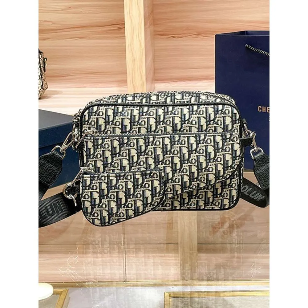 Sattel-Frauenbag, Frühling 2024, neuer Trend, klassische Mode, leichter Luxus, High-End-Gefühl, Nische, vielseitig, eine Schulter-Cross-Body-Tasche 80% Fabrik Großhandel