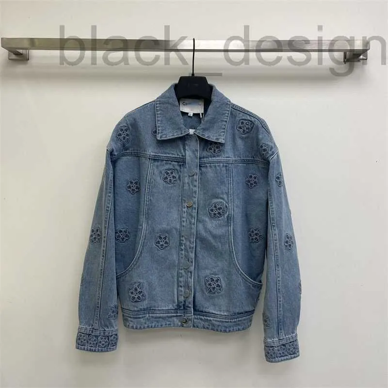 Damenjacken Designer 24 Frühling/Sommer New Cha Star Selbe Enzym Wash Camellia bestickte Jeansjacke 51WT