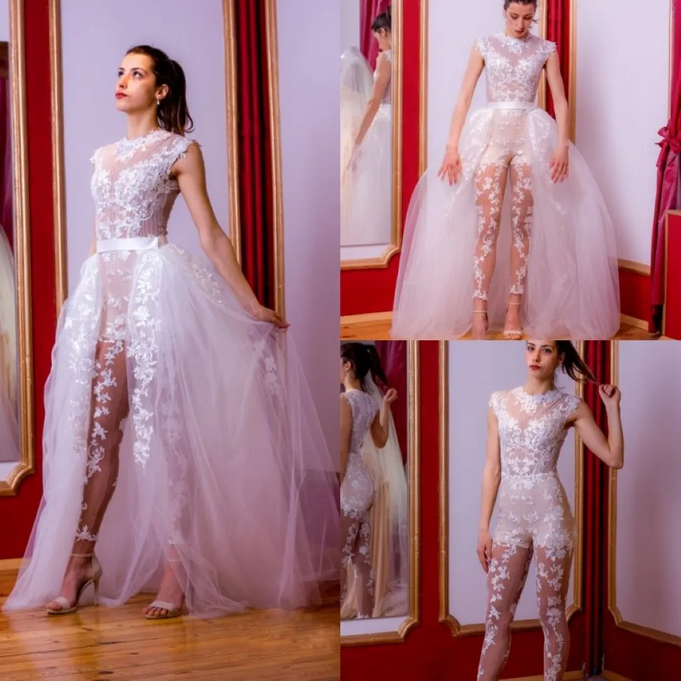 2019 Gorgeous Wedding Dresses Jumpsuits med löstagbara tågspetsapplikationer plus storlek Brudklänningar Pants Suits Robe de Mariee 2345