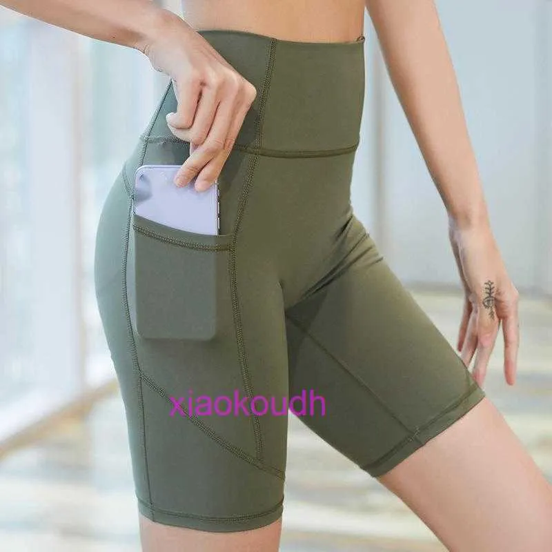 LUL Designer bequeme Damen Sport Radsportshorts Yoga Hosen Damen Neue Tline kostenlose Pfirsich Hüften hohe Taille Hüftlaufung Running Pocket 5point Sh Sh