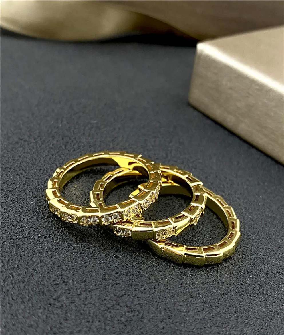 Fashion Men Women Rings Brand Designer Ring Luxury 18K Rose Gold Couple Ring Party Wedding Daily Accessories 1084580