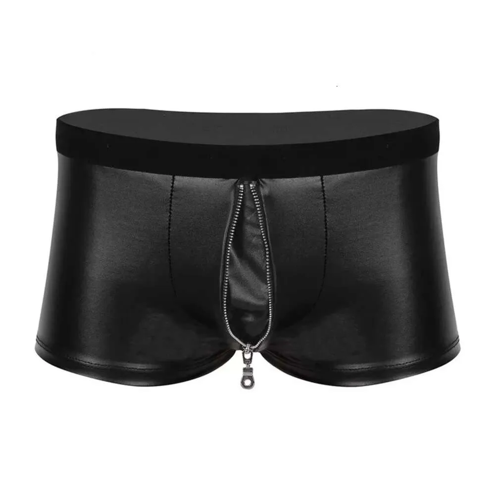 Mens sexy Open Crotch Short per cerniera sesso Crotch senza cavallo morbido in pelle Fetish Boxer Pantaloni porno erotici COSTUZIONI SEXI COSTUME