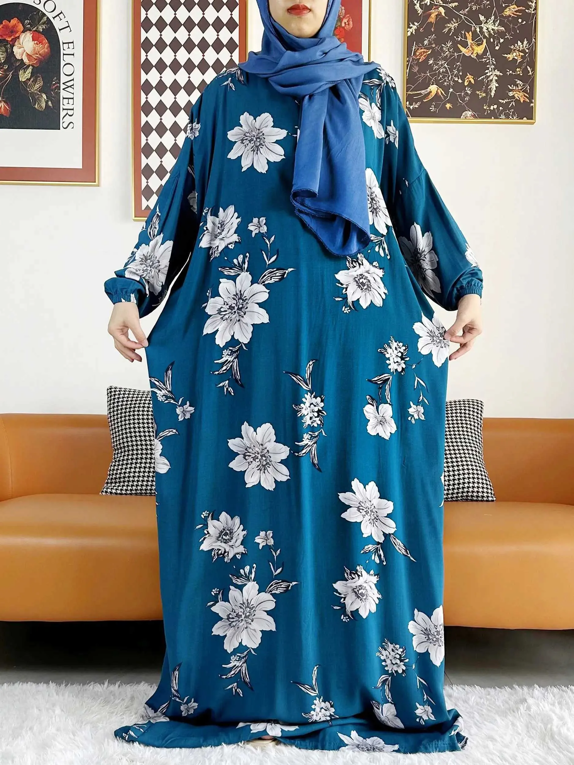 Etniska kläder 2023 Muslim Rayon Abayas Color Pitch Ramadan Prayer Dubai Turkiet Mellanöstern Femme Robe Floral Loose African Dress Turban Joint T240510